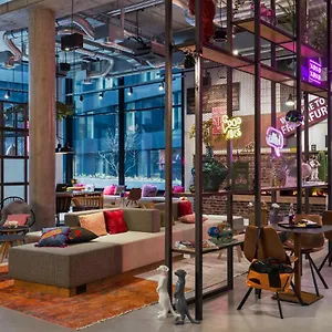 *** Hotel Moxy Frankfurt Center Duitsland